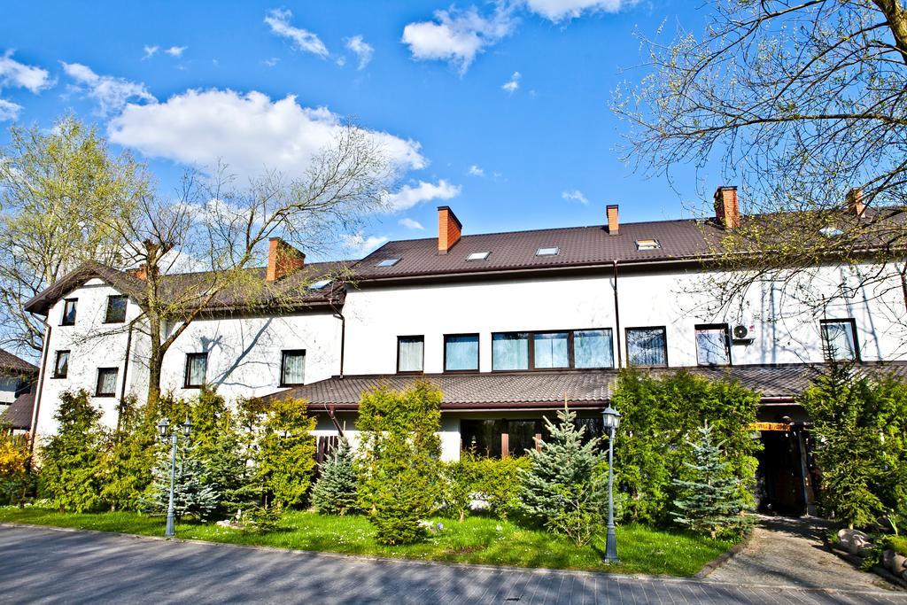 Hotel Stawisko Klaudyn Exterior photo